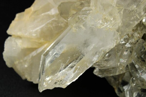 3.9" Colombian Quartz Crystal Cluster - Image 2